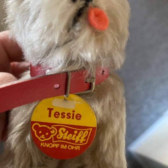 Vintage Tessie the Stieff doggie - Picture 10 of 10